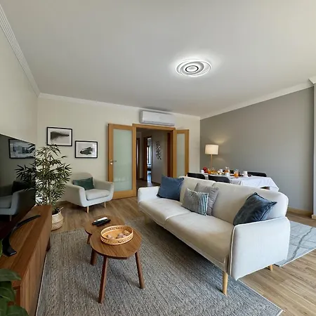 Modern 7 With Pool By Homing Lägenhet Albufeira