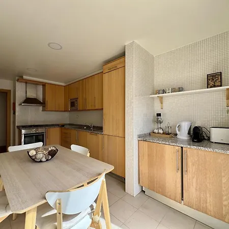 Modern 7 With Pool By Homing Apartment *