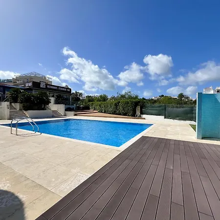 Modern 7 With Pool By Homing Lejlighed